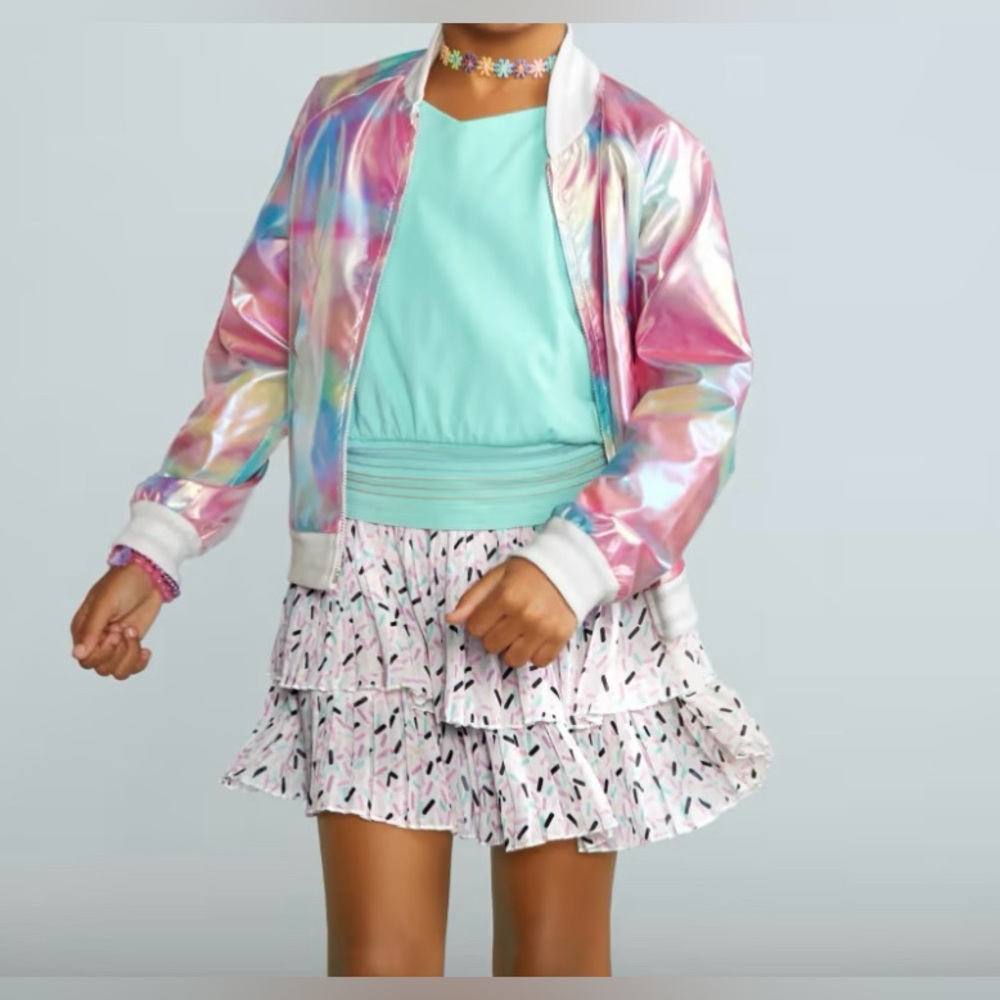 𝐀𝐦𝐞𝐫𝐢𝐜𝐚𝐧 𝐆𝐢𝐫𝐥𝐬⭐️ Outfit of jacket, top and skirt size M (10-12)